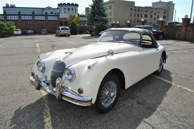 Jaguar XK 1959 image number 41
