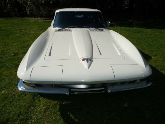 Chevrolet Corvette 1964 image number 1