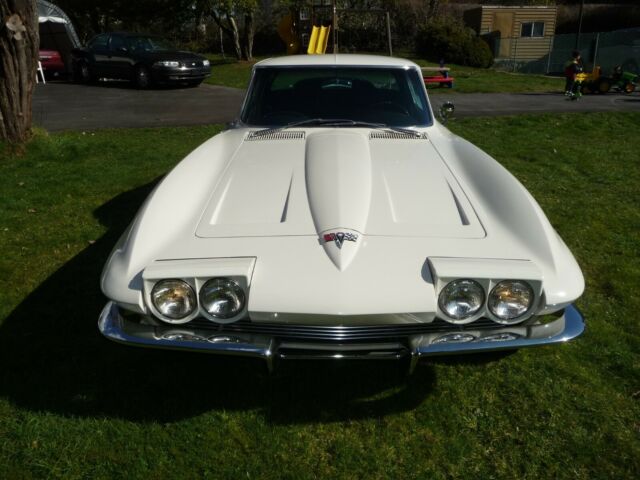 Chevrolet Corvette 1964 image number 8