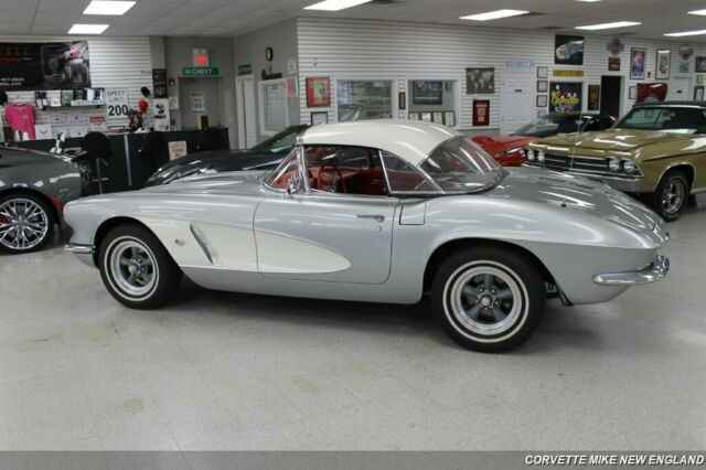 Chevrolet Corvette 1962 image number 3