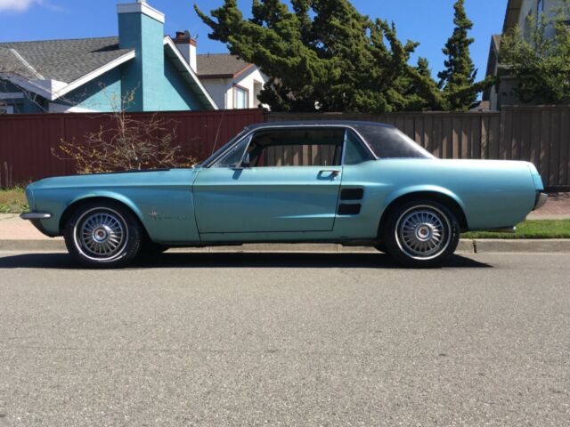 Ford Mustang 1967 image number 2