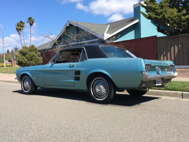 Ford Mustang 1967 image number 27