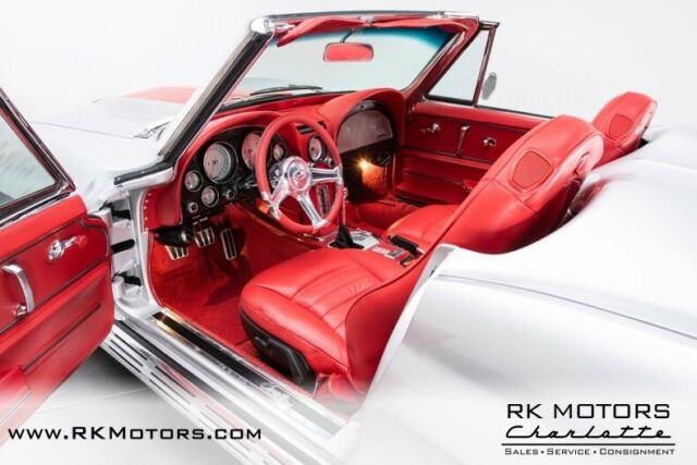 Chevrolet Corvette 1967 image number 2