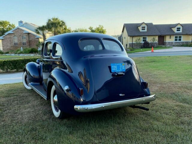 Packard Model 1700 1939 image number 29