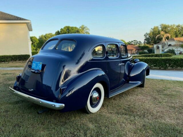 Packard Model 1700 1939 image number 8