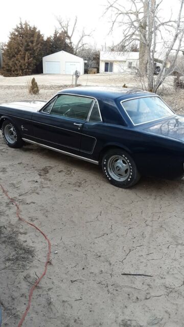 Ford Mustang 1966 image number 15
