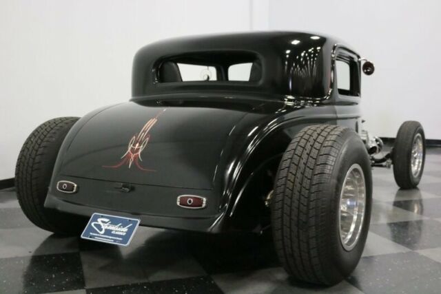 Ford Model A 1932 image number 12