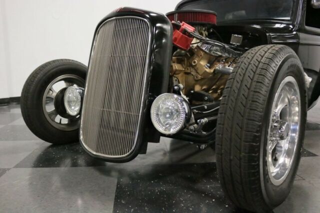 Ford Model A 1932 image number 23