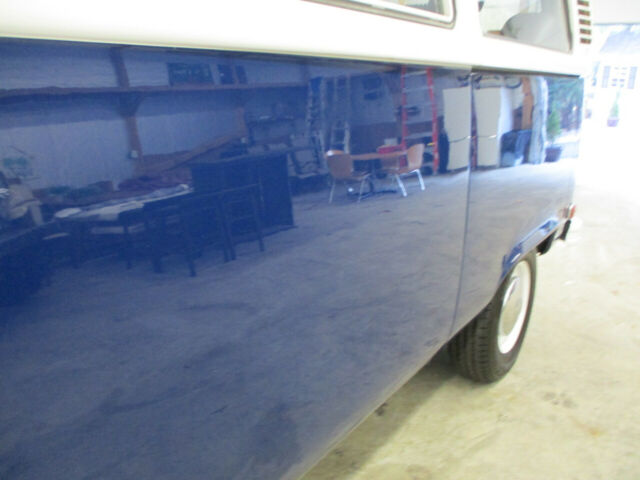 Volkswagen Bus/Vanagon 1978 image number 47