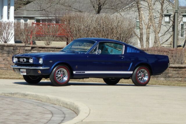 Ford Mustang 1965 image number 29