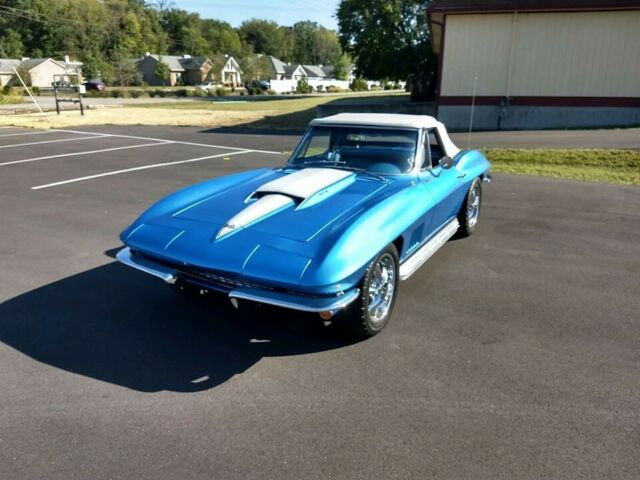 Chevrolet Corvette 1967 image number 1