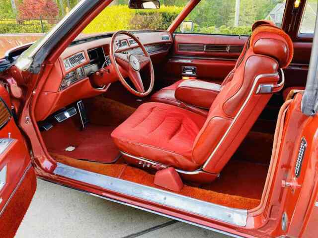 Cadillac DeVille Coupe 1976 image number 19