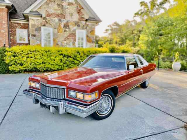 Cadillac DeVille Coupe 1976 image number 25