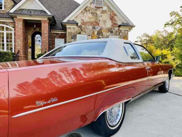 Cadillac DeVille Coupe 1976 image number 30