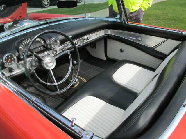 Ford Thunderbird 1956 image number 16