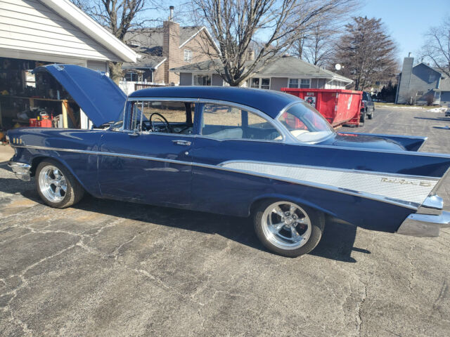 Chevrolet Bel Air/150/210 1957 image number 4