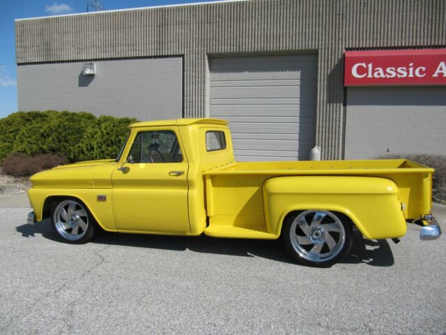 Chevrolet 1/2 PICKUP 1966 image number 2