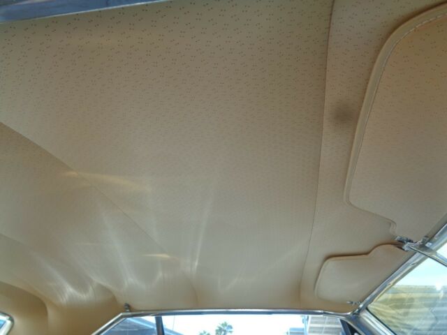 Plymouth Fury 1966 image number 13