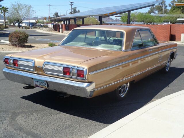 Plymouth Fury 1966 image number 29
