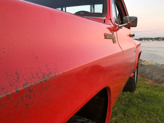 Chevrolet C/K Pickup 1500 1978 image number 4