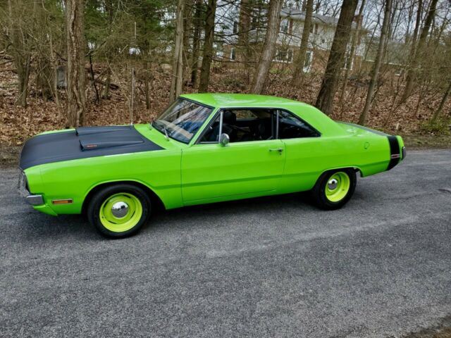 Dodge Dart 1971 image number 30