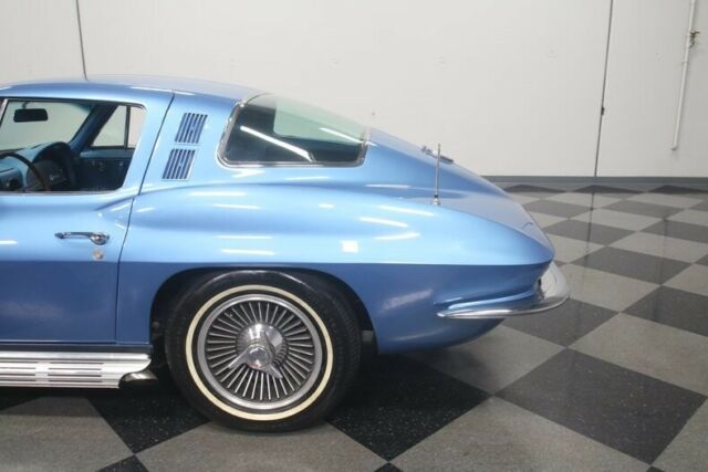 Chevrolet Corvette 1965 image number 14