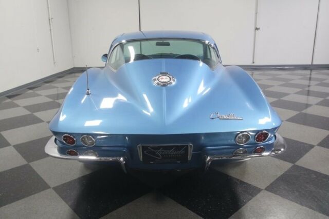 Chevrolet Corvette 1965 image number 41