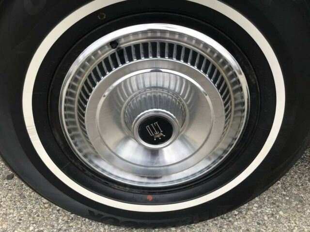 Ford LTD 1967 image number 14
