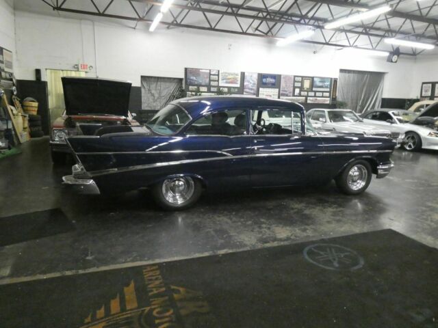 Chevrolet Bel Air/150/210 1957 image number 13