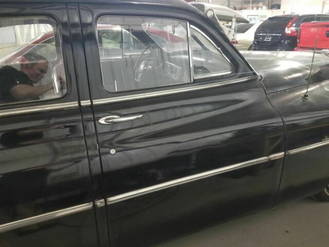 Packard Sedan 1950 image number 23