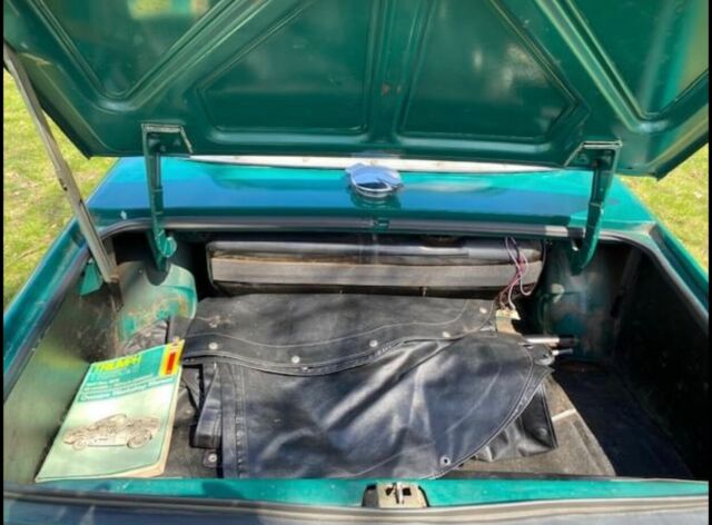 Triumph TR-6 1974 image number 11