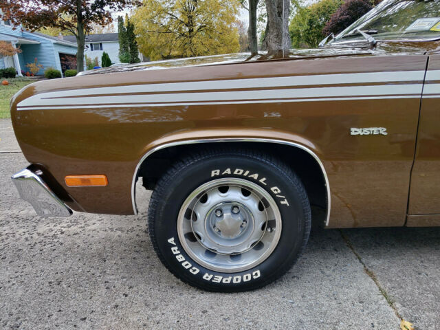 Plymouth Duster 1973 image number 45