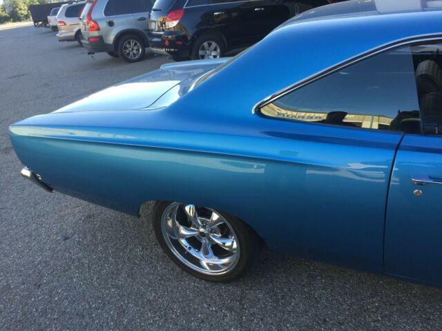 Plymouth Road Runner 1968 image number 26