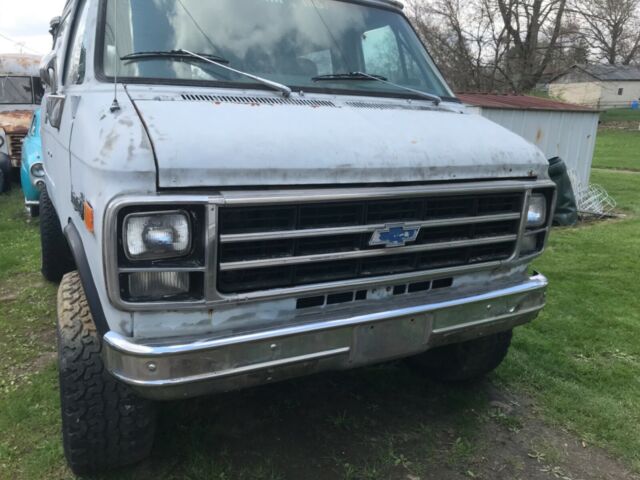 Chevrolet G20 Van 1979 image number 25