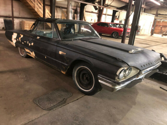 Ford Thunderbird 1964 image number 24