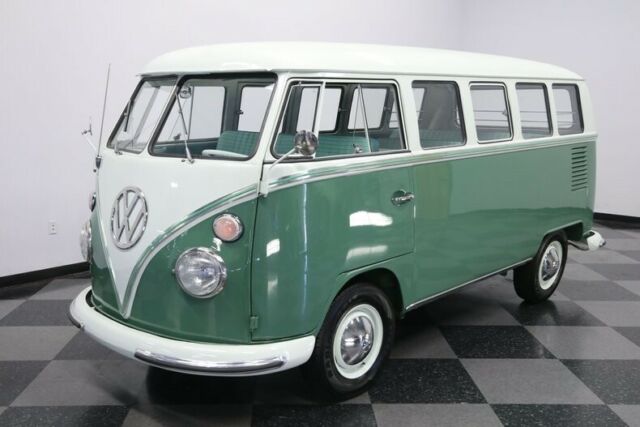 Volkswagen Microbus De Luxe 1965 image number 21