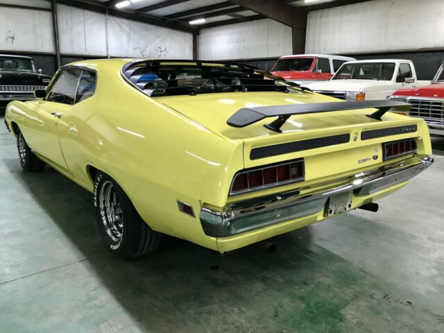 Ford Torino 1970 image number 2