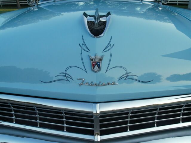 Ford Sunliner 1956 image number 27