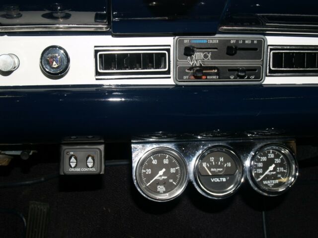 Ford Sunliner 1956 image number 4