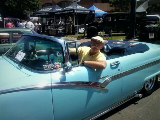 Ford Sunliner 1956 image number 41