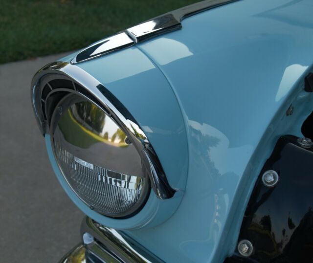 Ford Sunliner 1956 image number 9