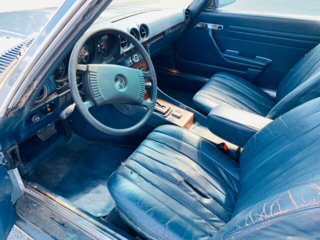 Mercedes-Benz SL-Class 1979 image number 10