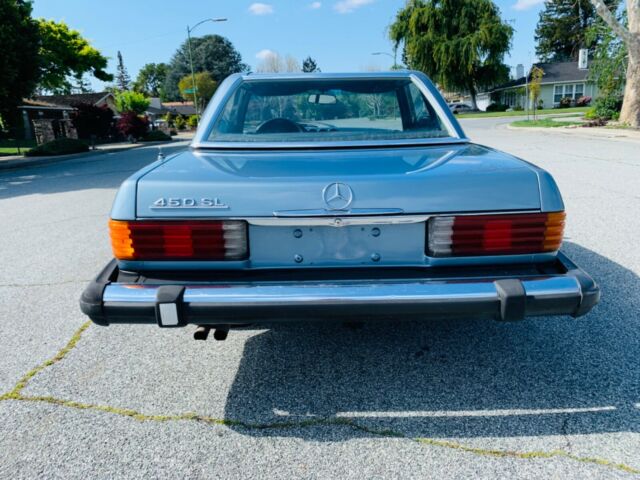 Mercedes-Benz SL-Class 1979 image number 26