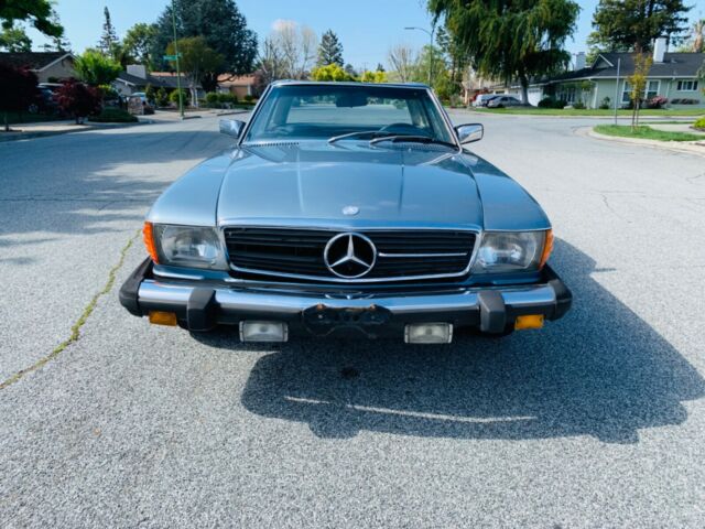 Mercedes-Benz SL-Class 1979 image number 5