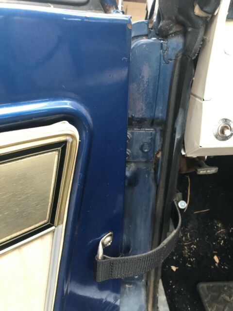 Ford Bronco 1977 image number 24