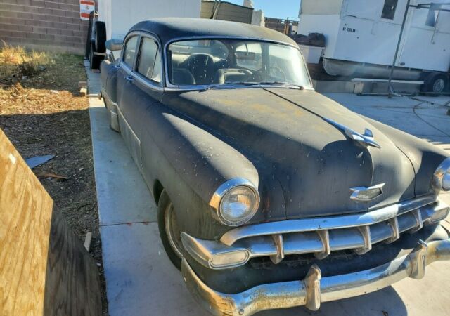 Chevrolet Bel Air 1954 image number 2