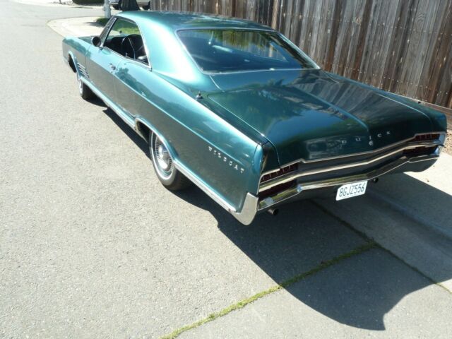 Buick Wildcat 1966 image number 2