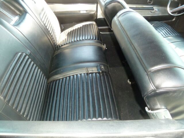 Buick Wildcat 1966 image number 8