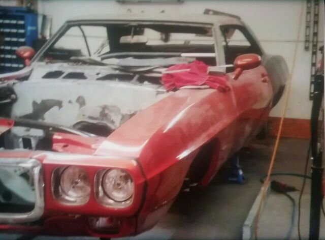 Pontiac Firebird 1969 image number 16