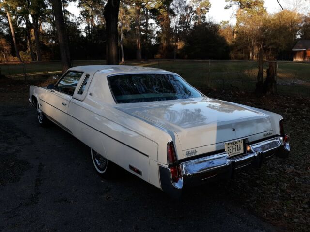 Chrysler New Yorker 1977 image number 30